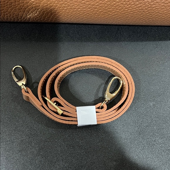 Anna Paola | Italian Leather Satchel w/ Crossbody & Scarf - Picture 8 of 17